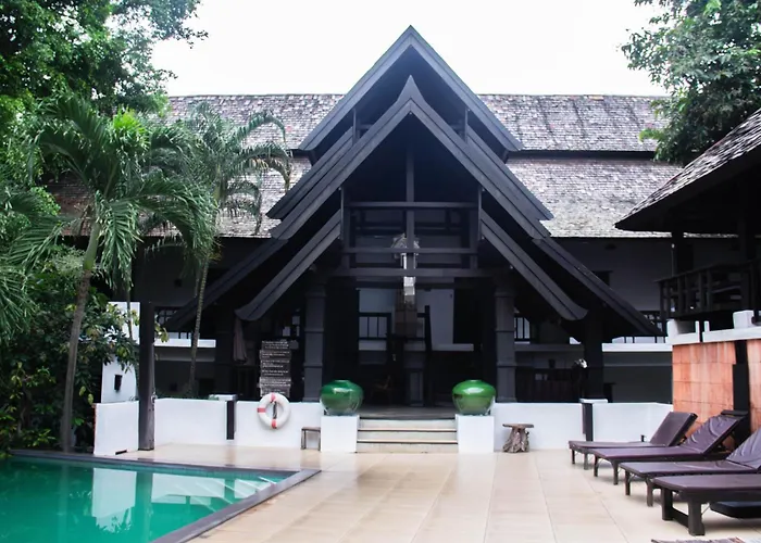 Rainforest Chiangmai Hotel